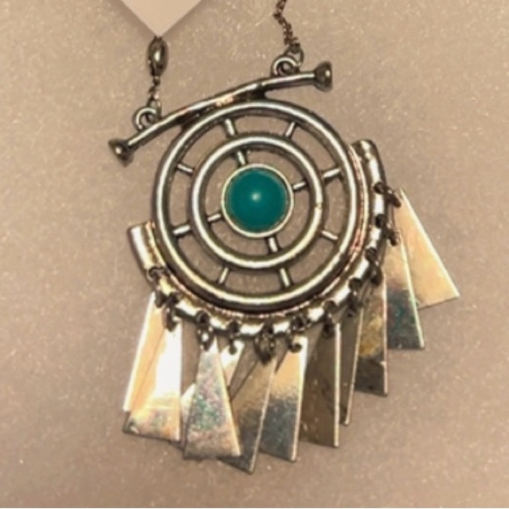 Unique Vintage Berry Jewelry Natural Stones turquoise Detail Statement Necklace